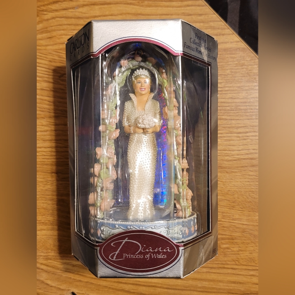 Princess Diana Christmas Ornament 10th Anniversary Wales Famous Women 1998 NEW